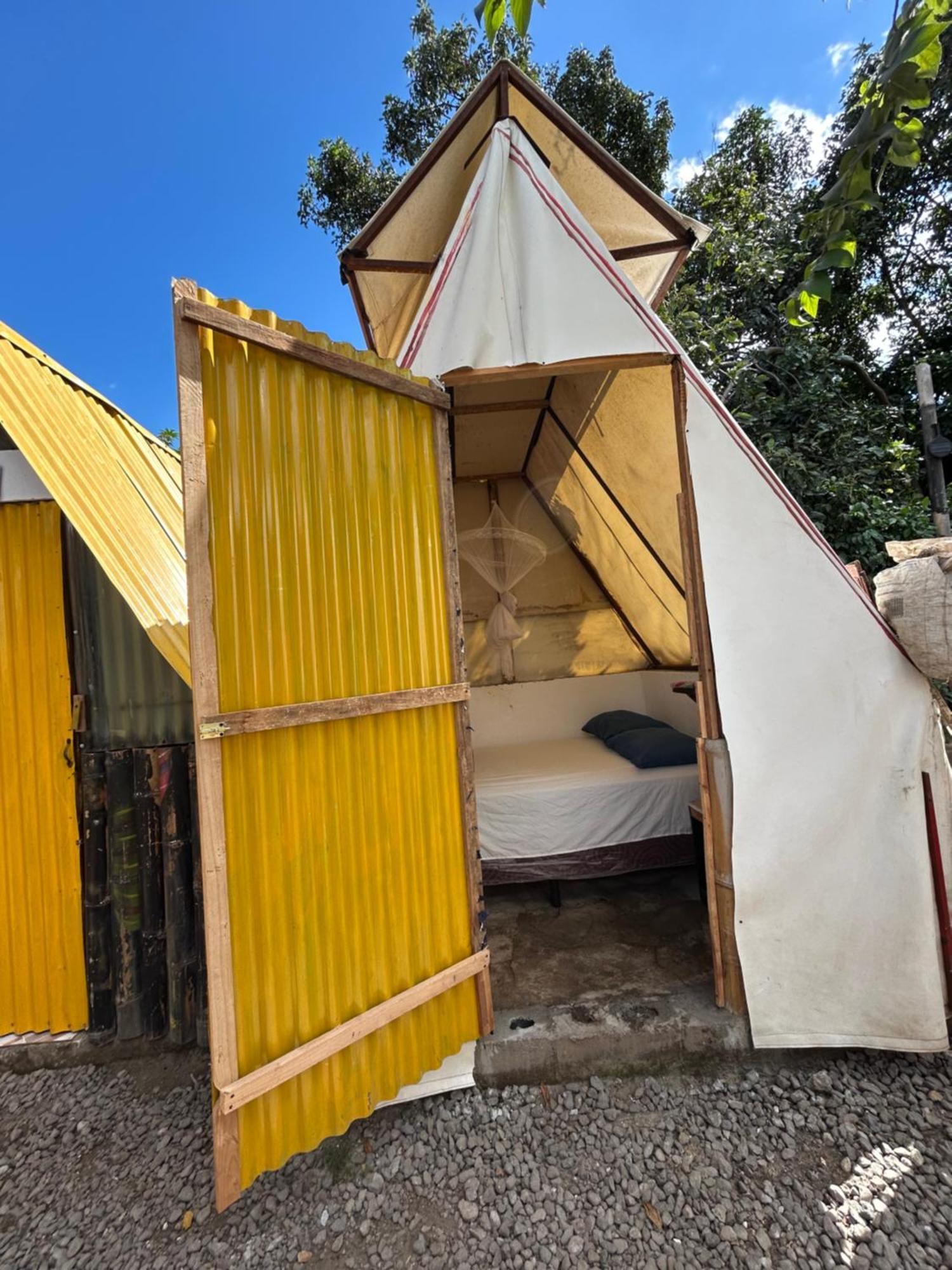 Hostel Gran Colibri Adventure Park San Pedro La Laguna Exteriér fotografie